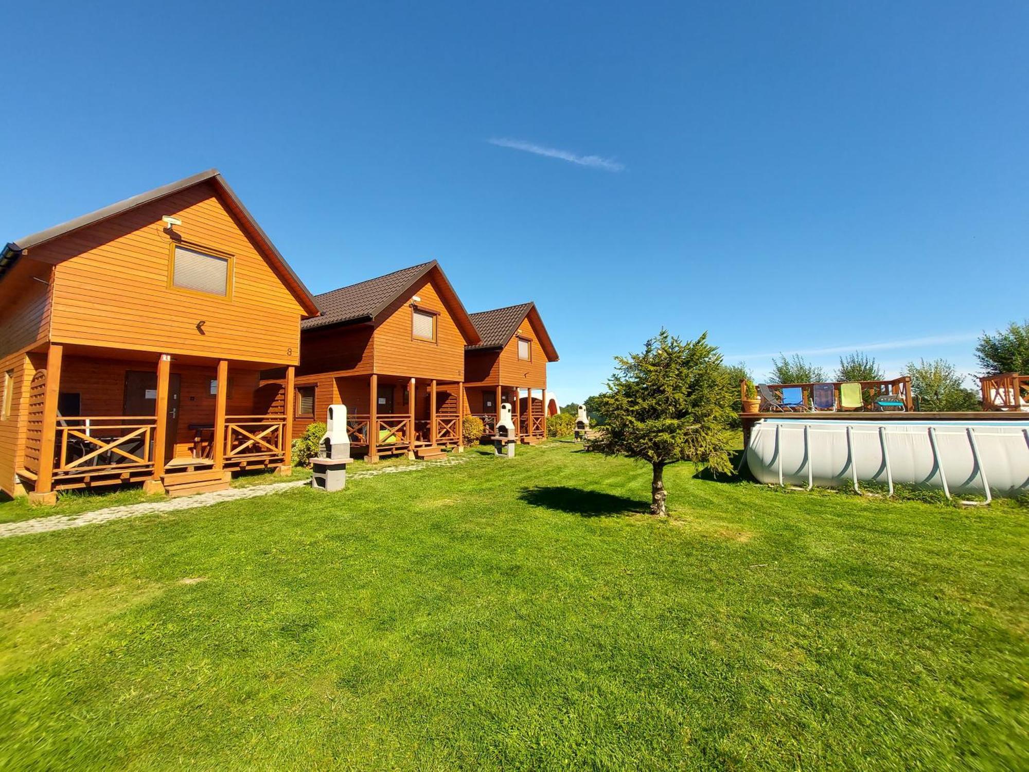 Rodzinna Przystan Lodge *